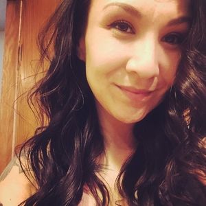 Meet your Posher, Jeniffer